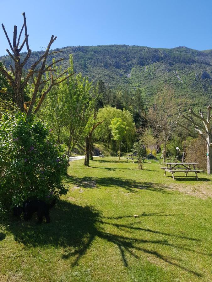 Camping Calme Et Nature กาสเตลลาน ภายนอก รูปภาพ