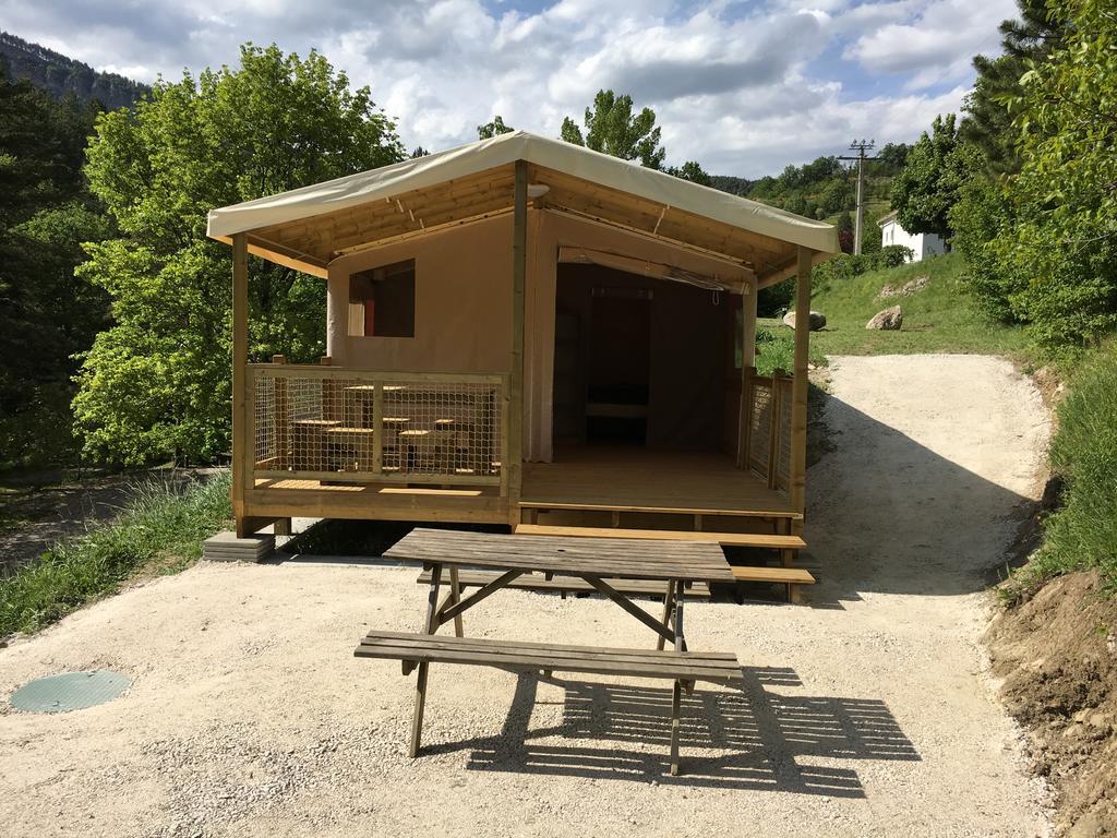 Camping Calme Et Nature กาสเตลลาน ภายนอก รูปภาพ